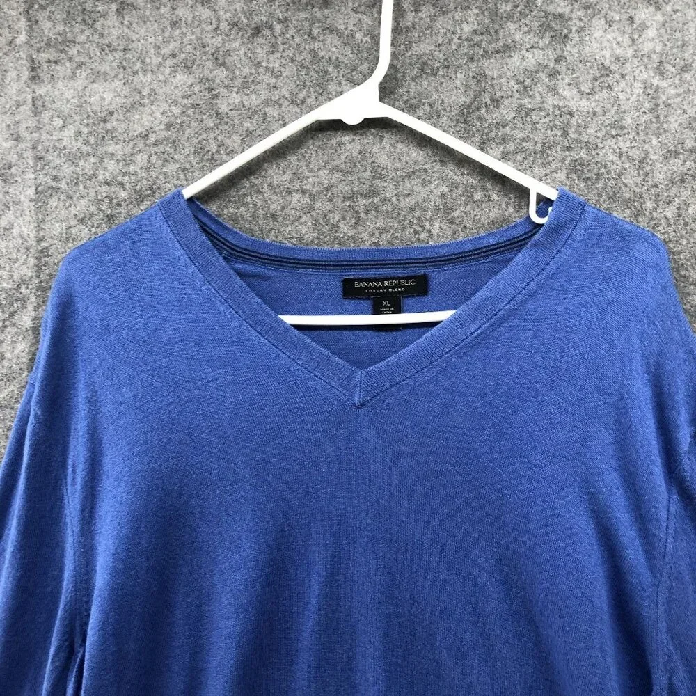 Banana Republic Luxury Blend Sweater Mens XL‎ Silk Cashmere Cotton Blue V-Neck